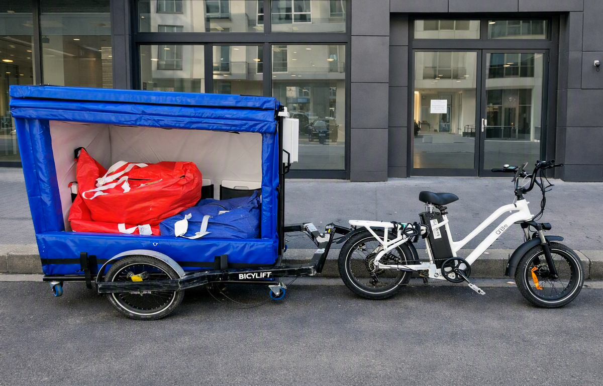 Delipod Fresh ouvert, chargé de marchandises.